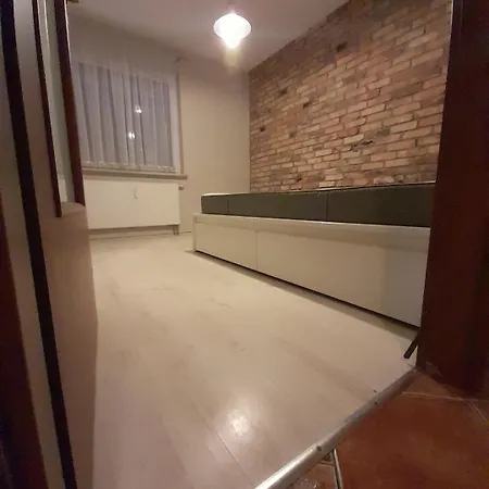 Swietnie Skomunikowany ,2 Pokoje,duzy Taras,parking غدينيا